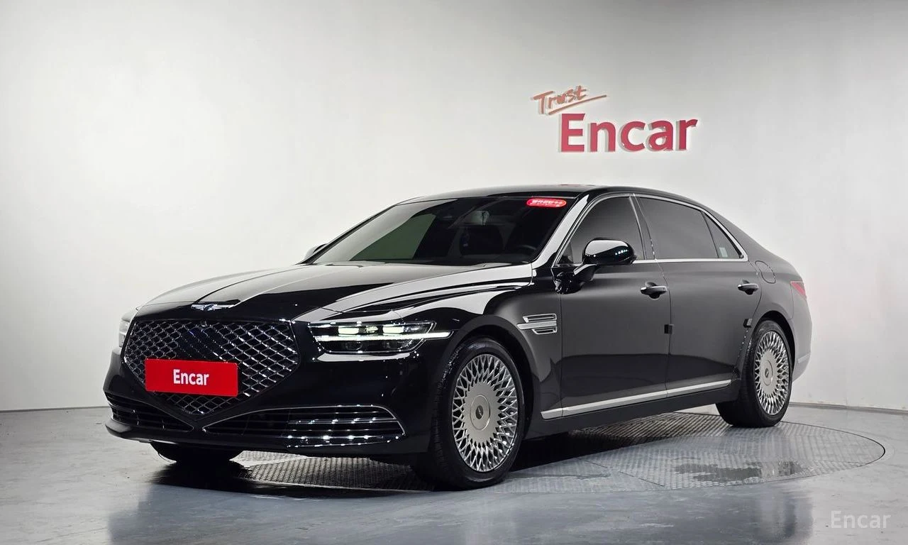 Genesis G90