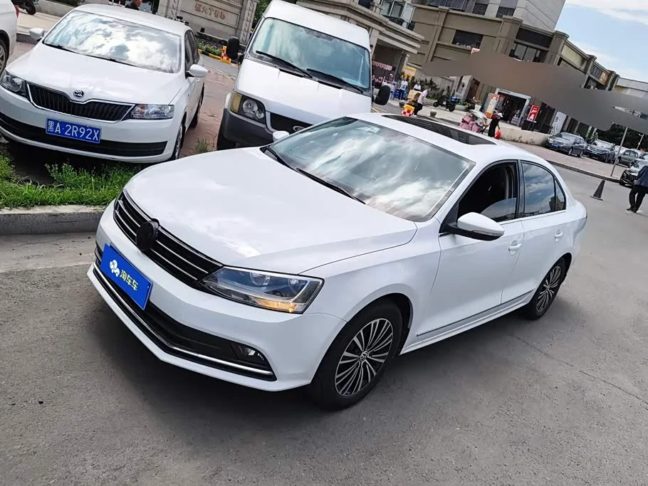Volkswagen Sagitar