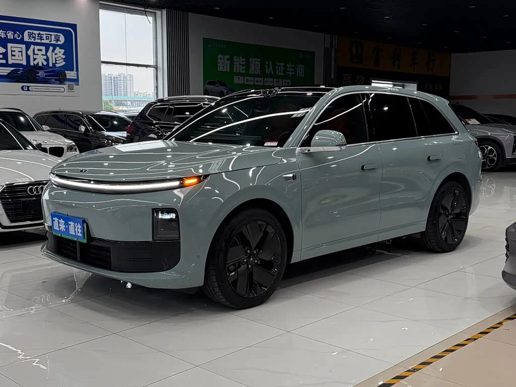Li Auto L6