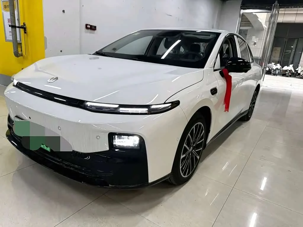 Leapmotor B01