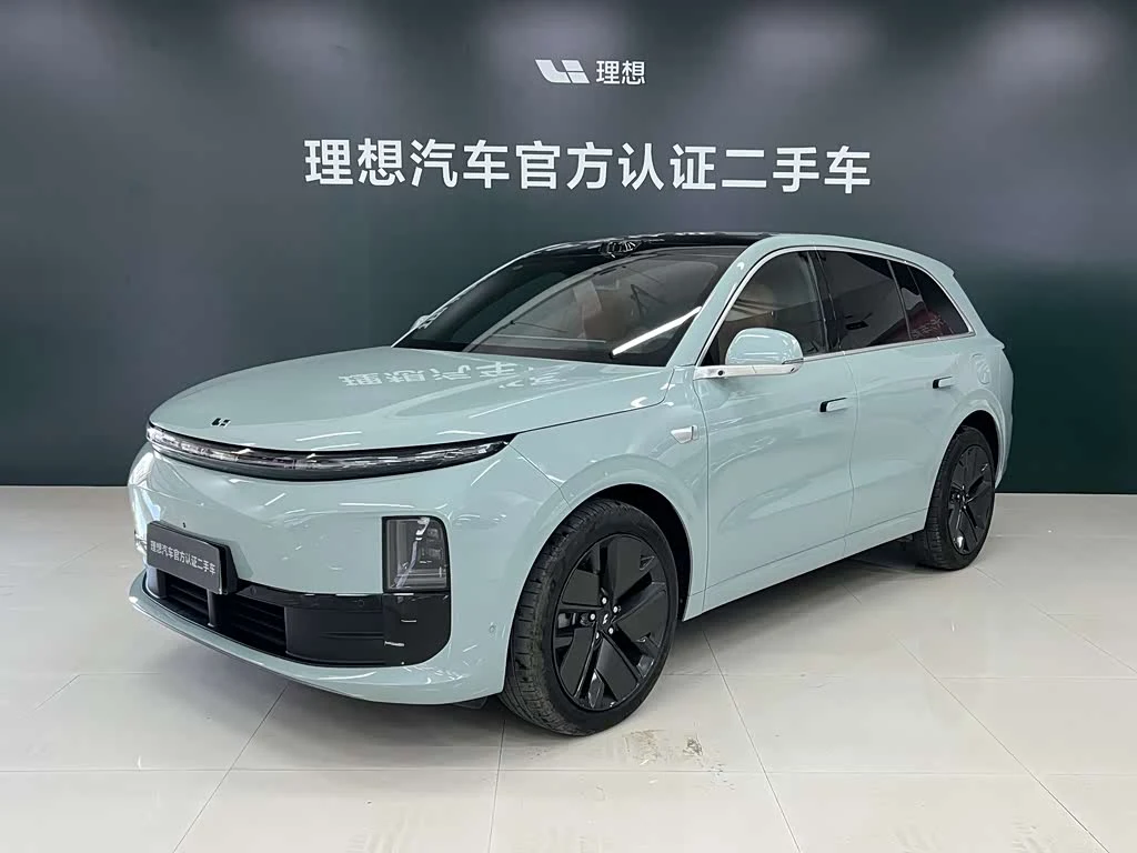 Li Auto L6