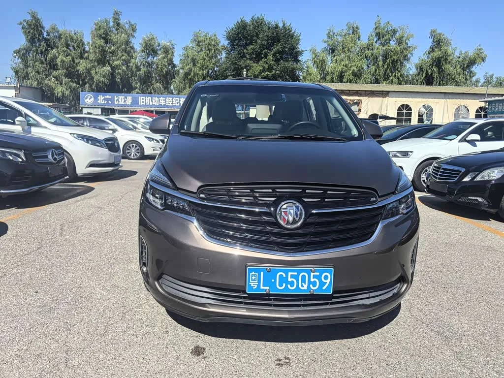 Buick GL8