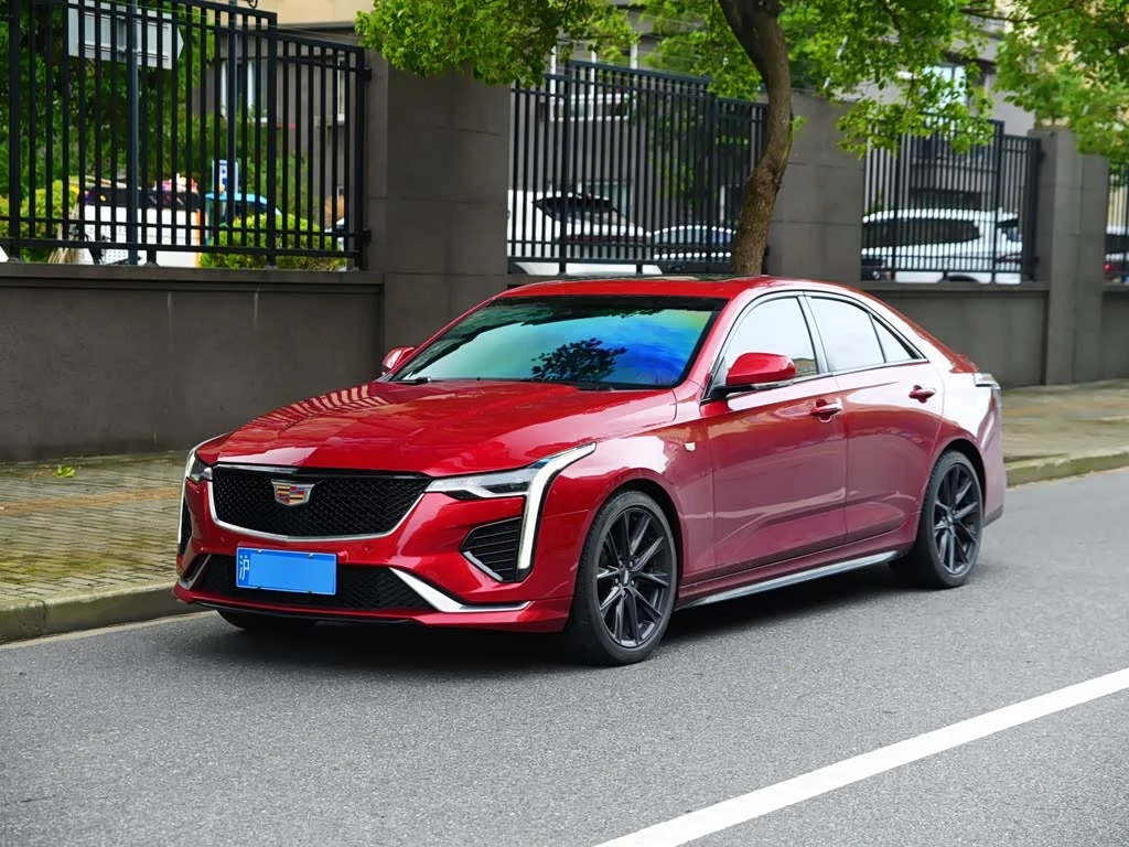 Cadillac CT4