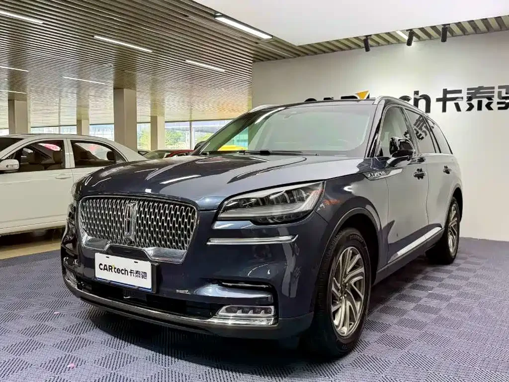 Lincoln Aviator