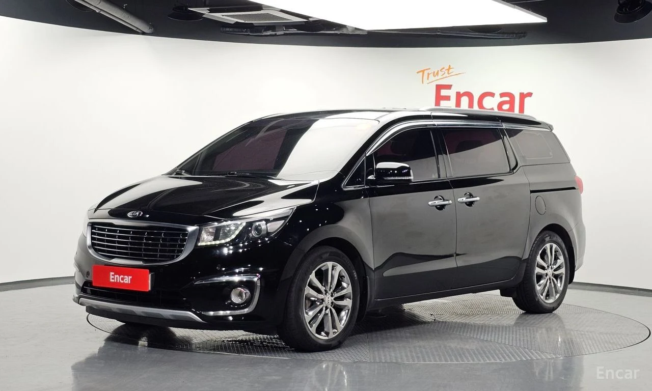 Kia Carnival