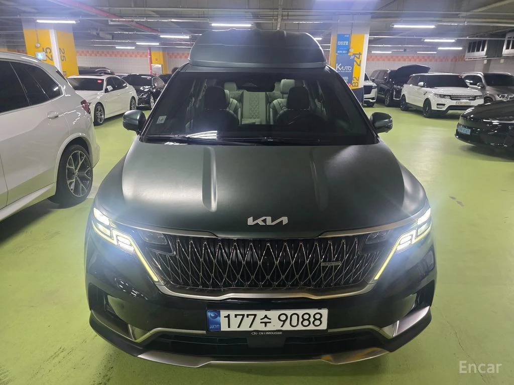 Kia Carnival