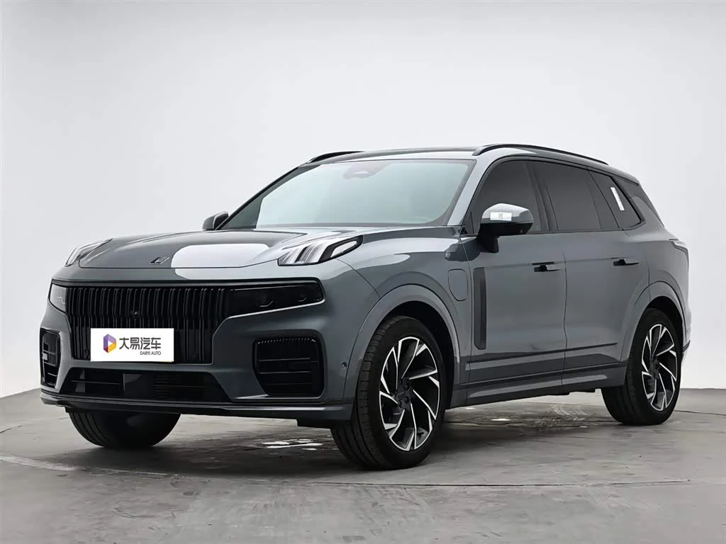 Lynk & Co 09 EM-P