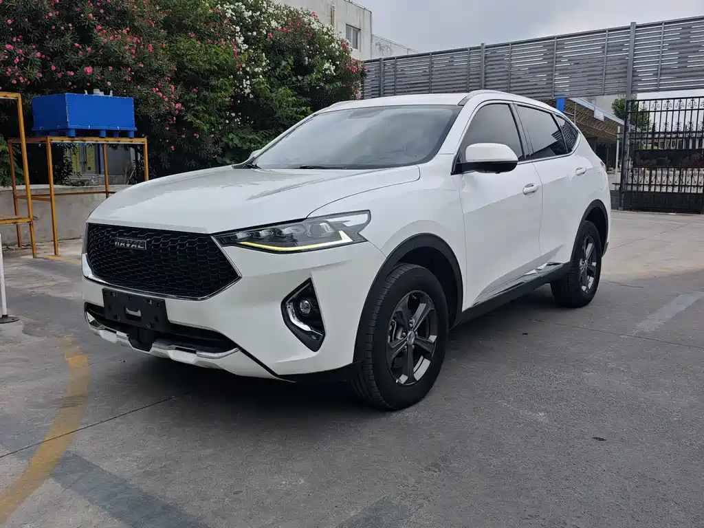 Haval F7