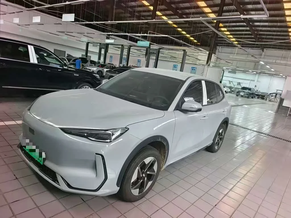 Geely Galaxy Galaxy E5