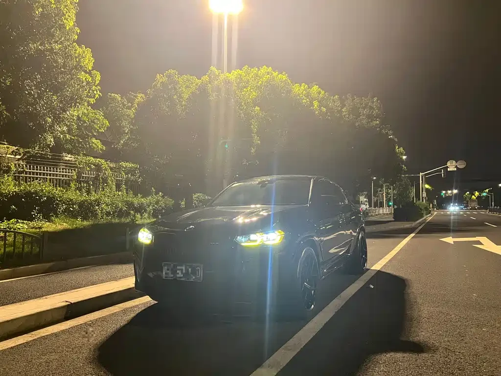 BMW X4 M