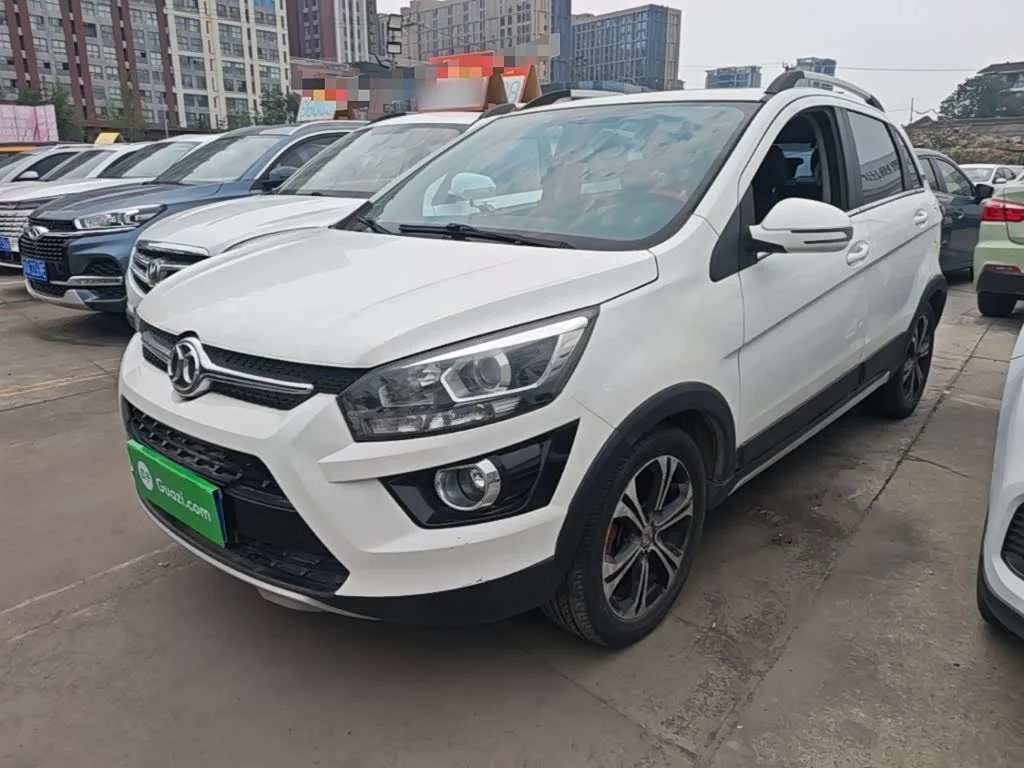 BAIC X25