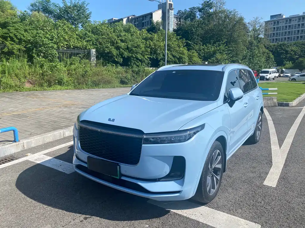 Li Auto ONE