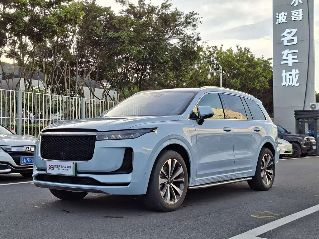 Li Auto ONE