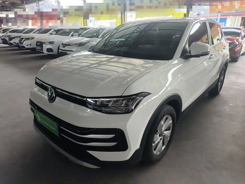 Volkswagen Tharu