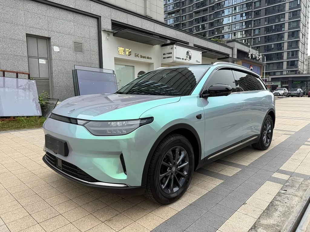 Leapmotor C11
