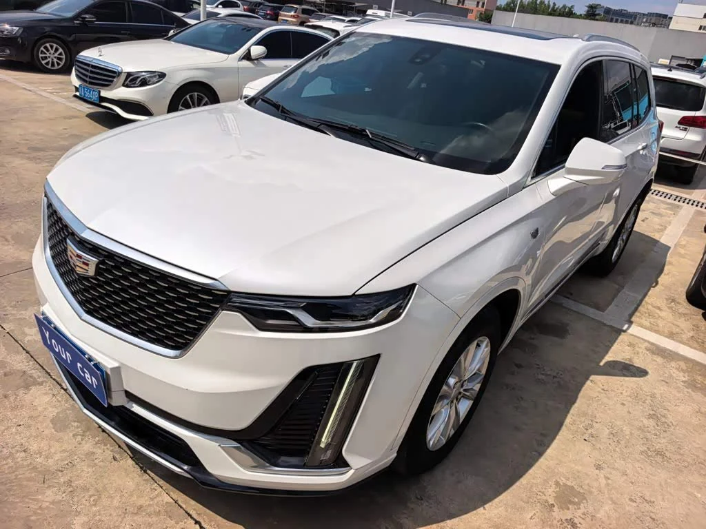 Cadillac XT6