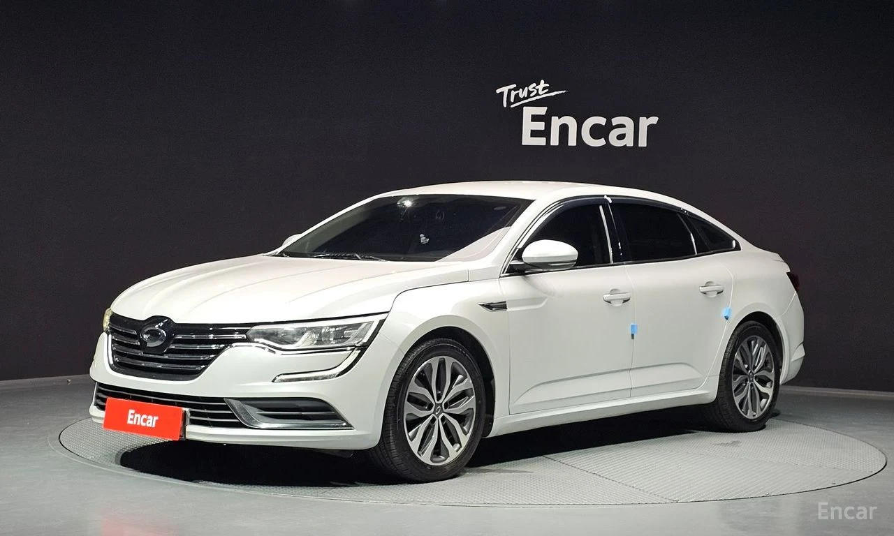 Renault SM6