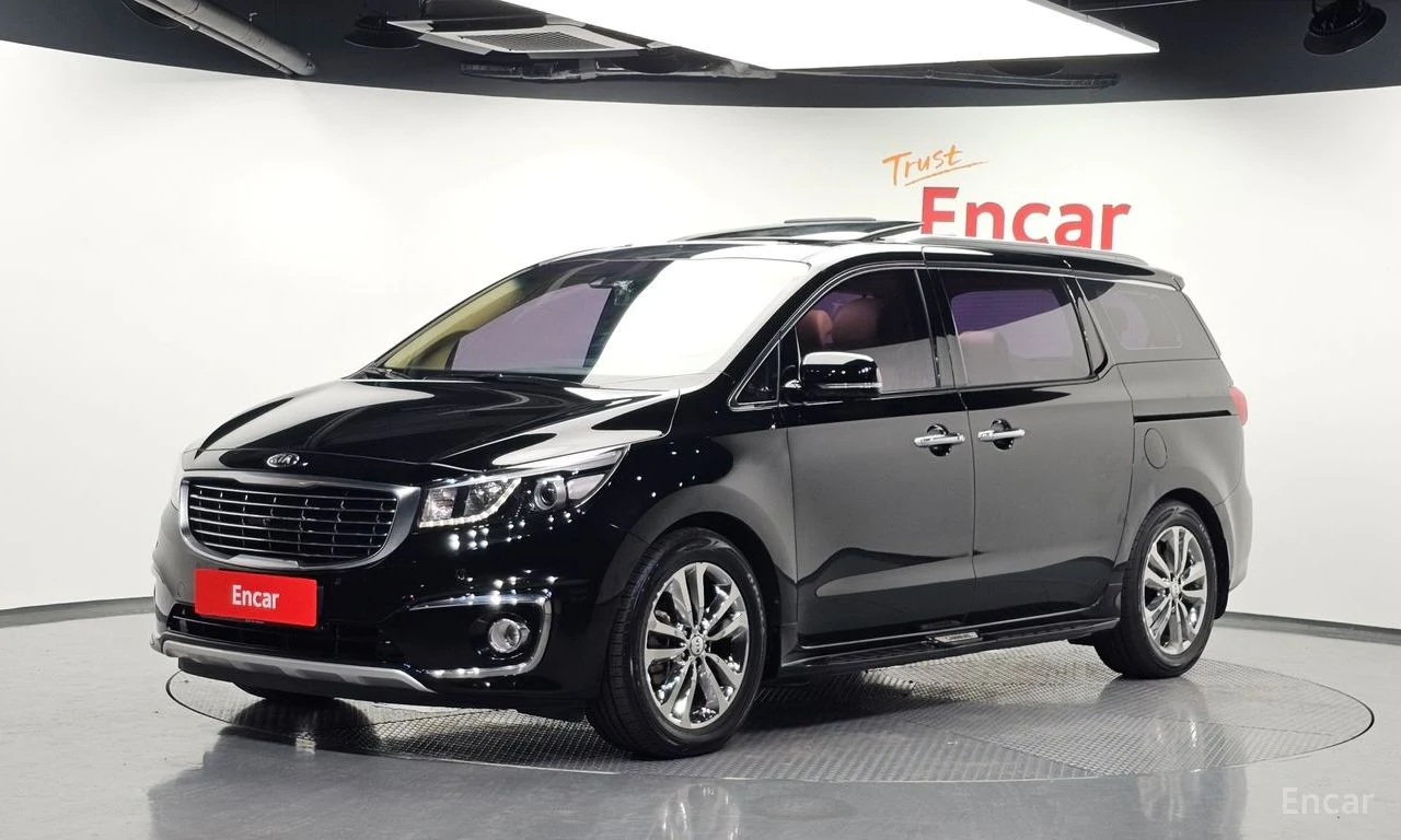 Kia Carnival