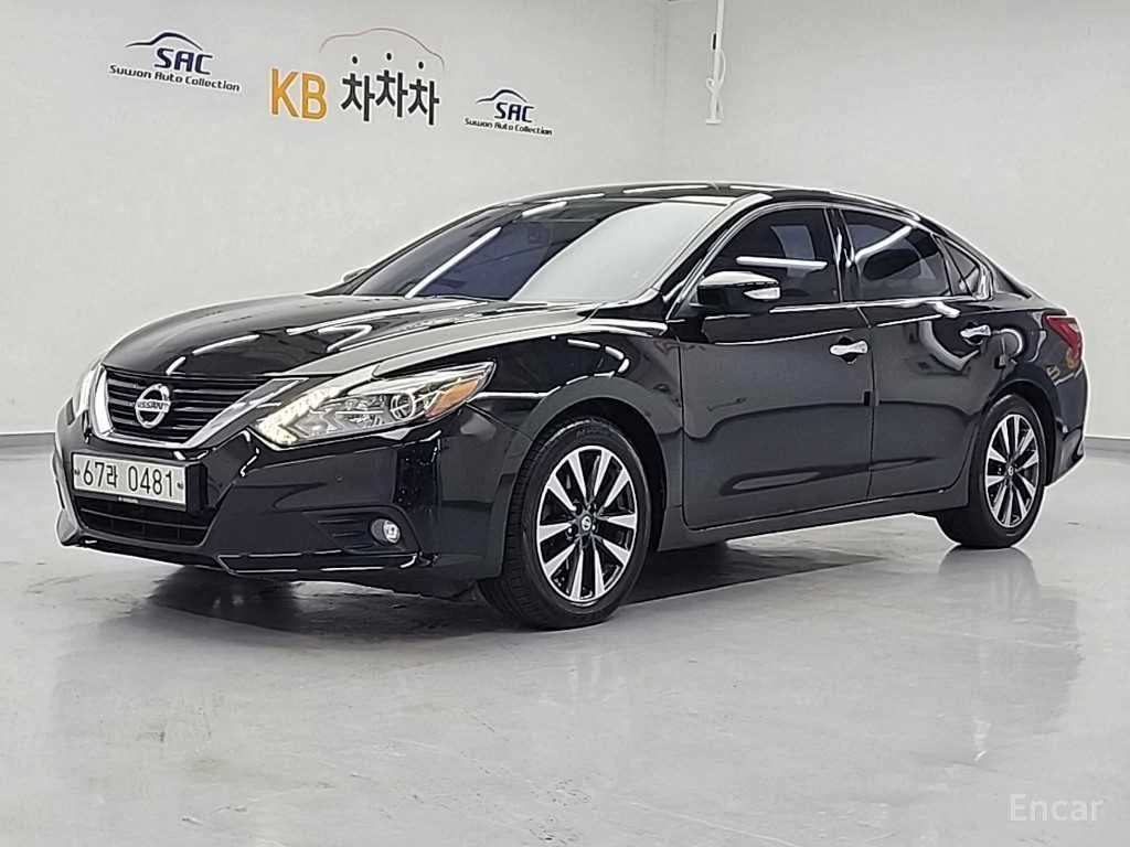 Nissan Altima