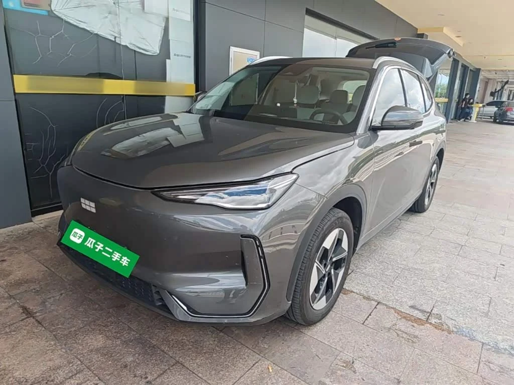 Geely Galaxy Galaxy E5