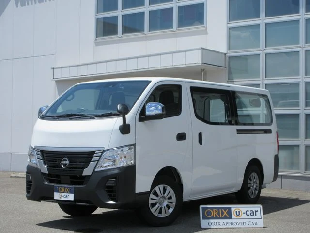 Nissan V