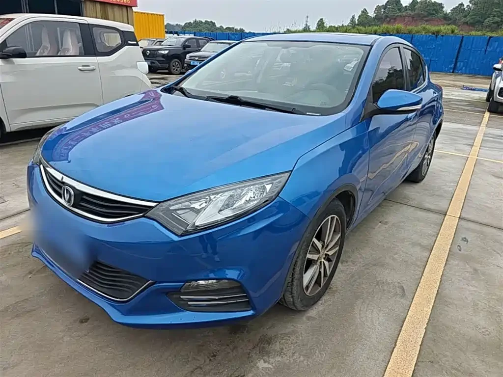 Changan EadoXT