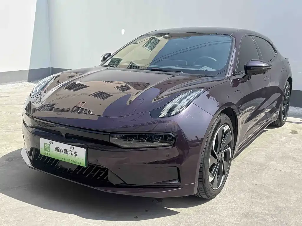 Zeekr 001