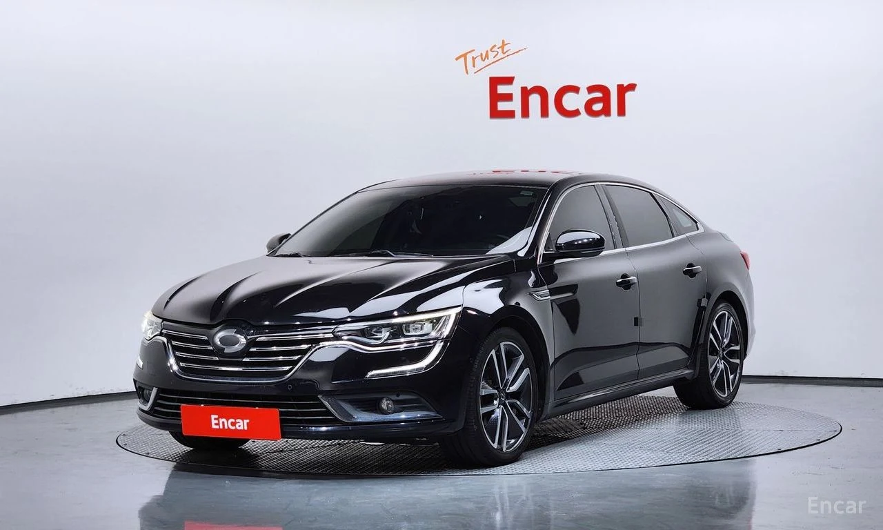 Renault SM6