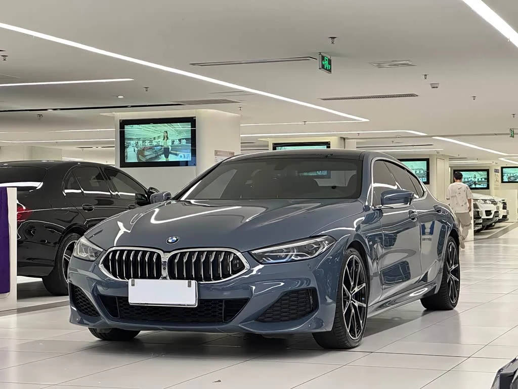 BMW 8 Series