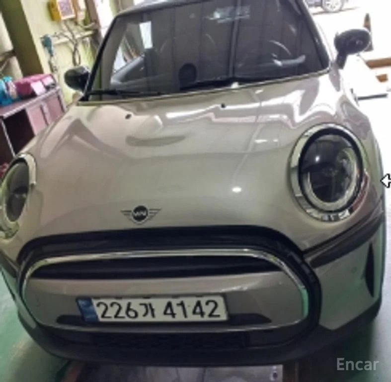 Mini Cooper convertible