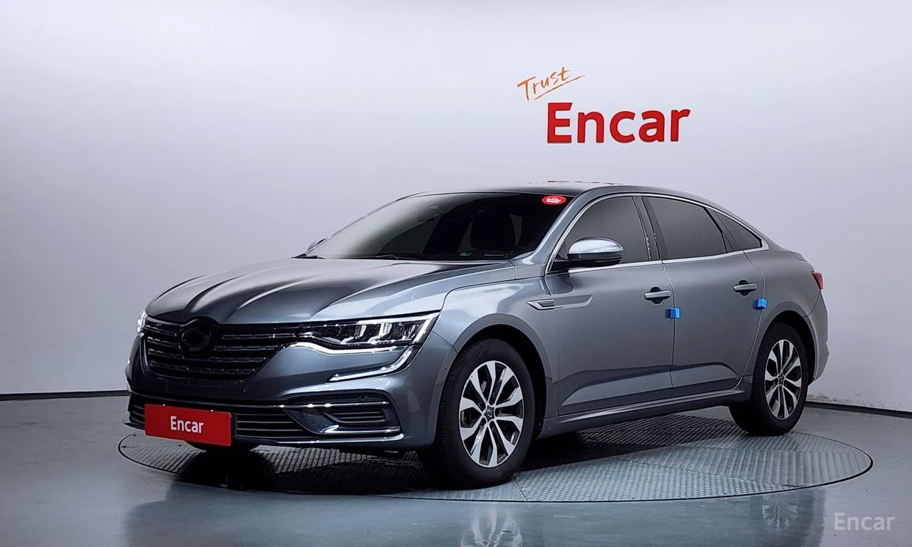 Renault SM6