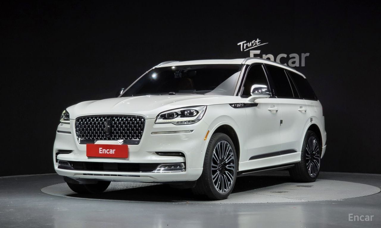 Lincoln Aviator