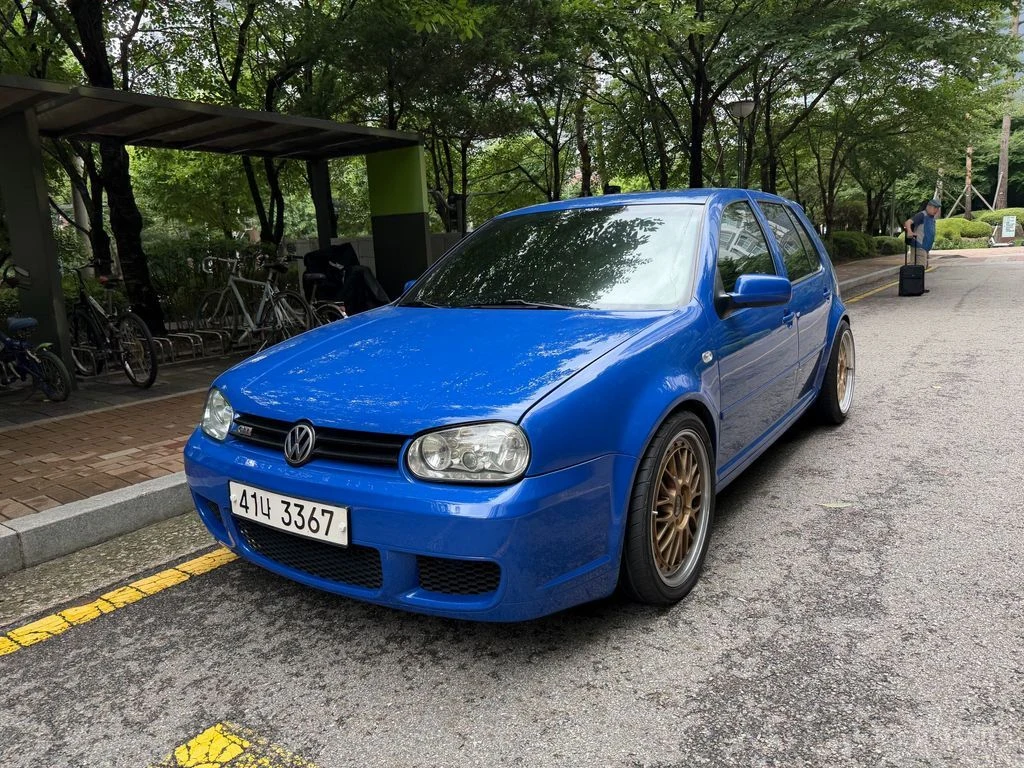 Volkswagen Golf