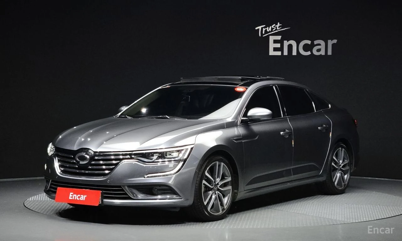 Renault SM6