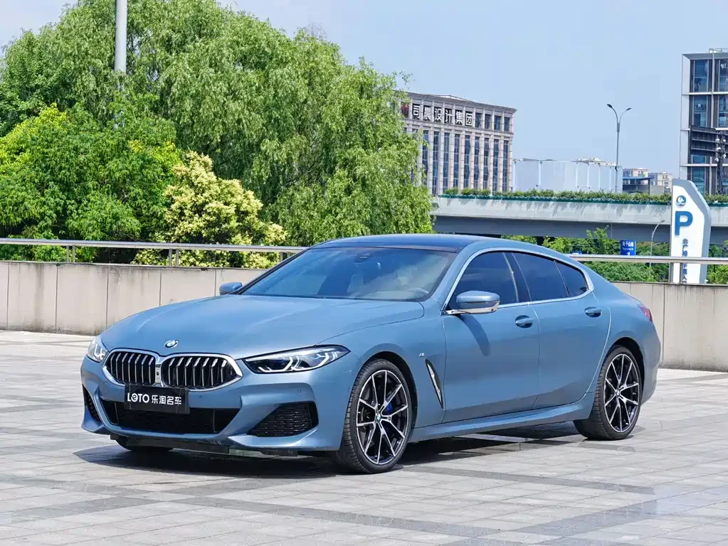 BMW 8 Series
