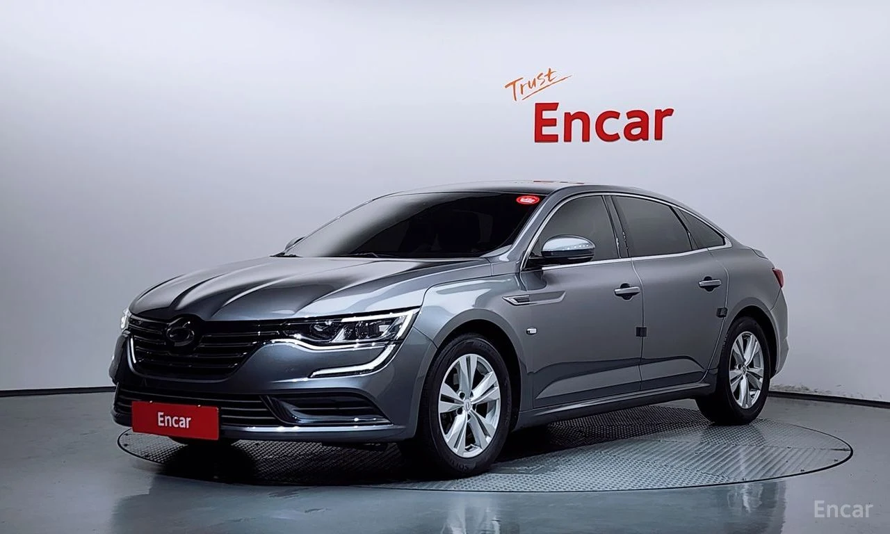 Renault SM6