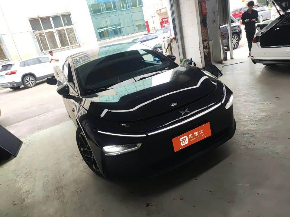 Xpeng P7