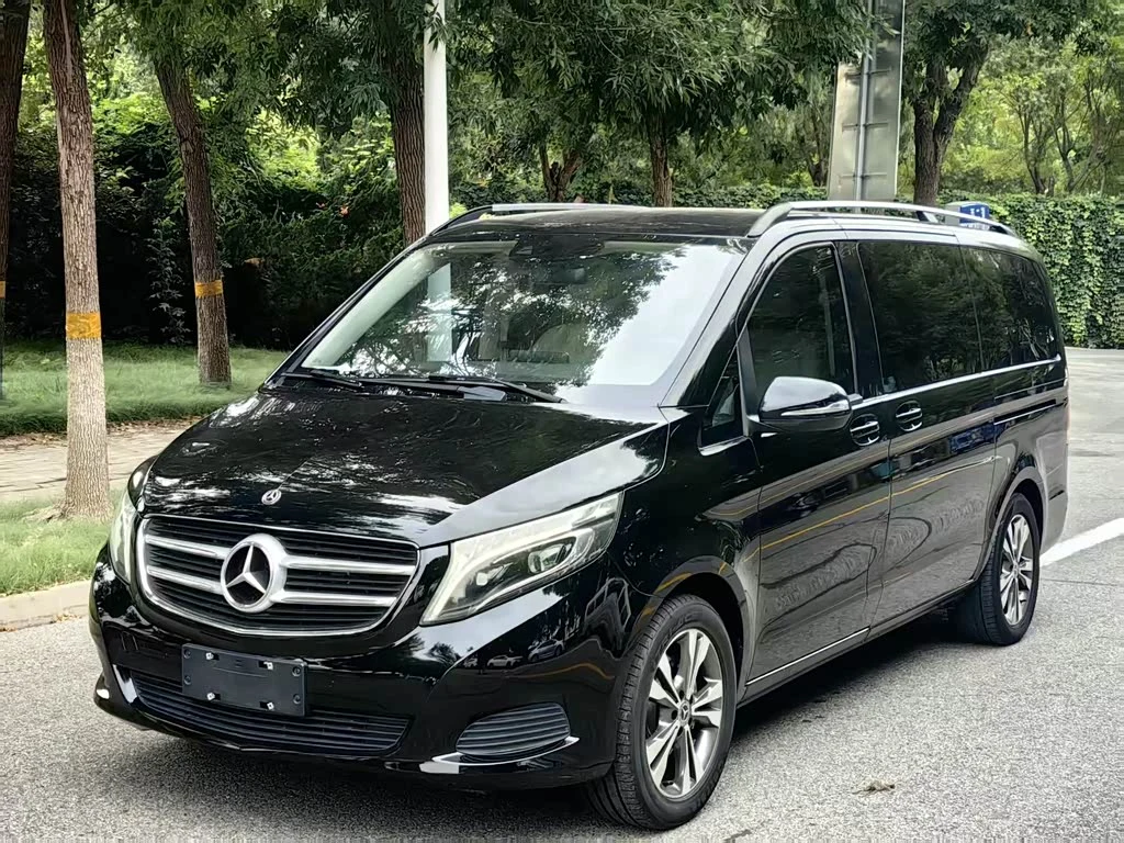 Mercedes-Benz V-Class