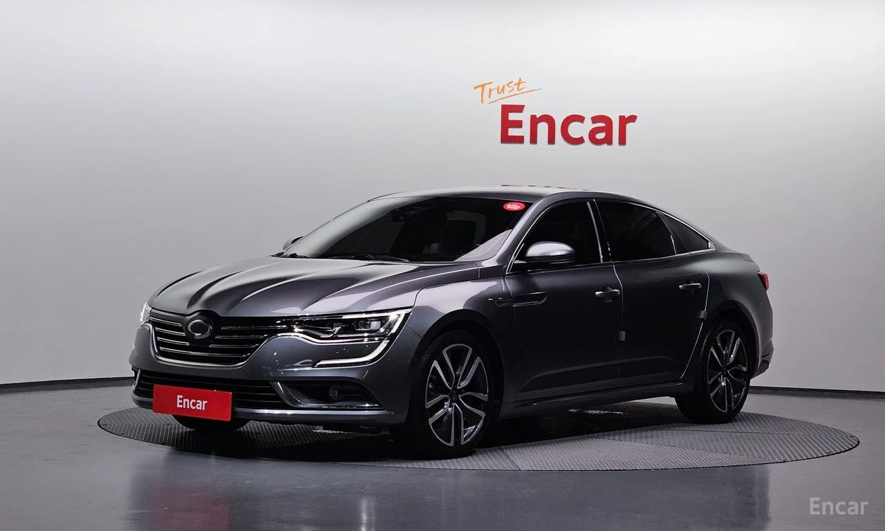 Renault SM6