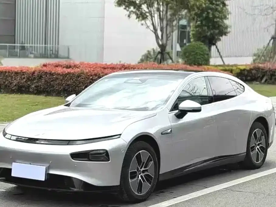 Xpeng P7