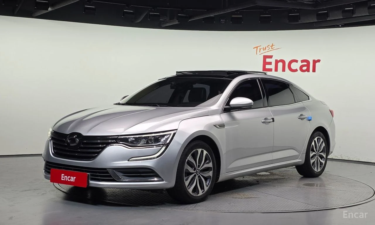 Renault SM6