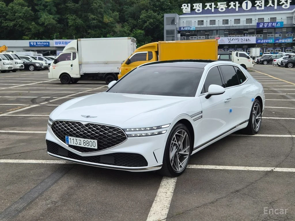 Genesis G90
