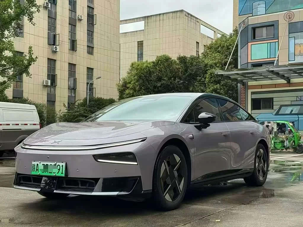 Xpeng P7