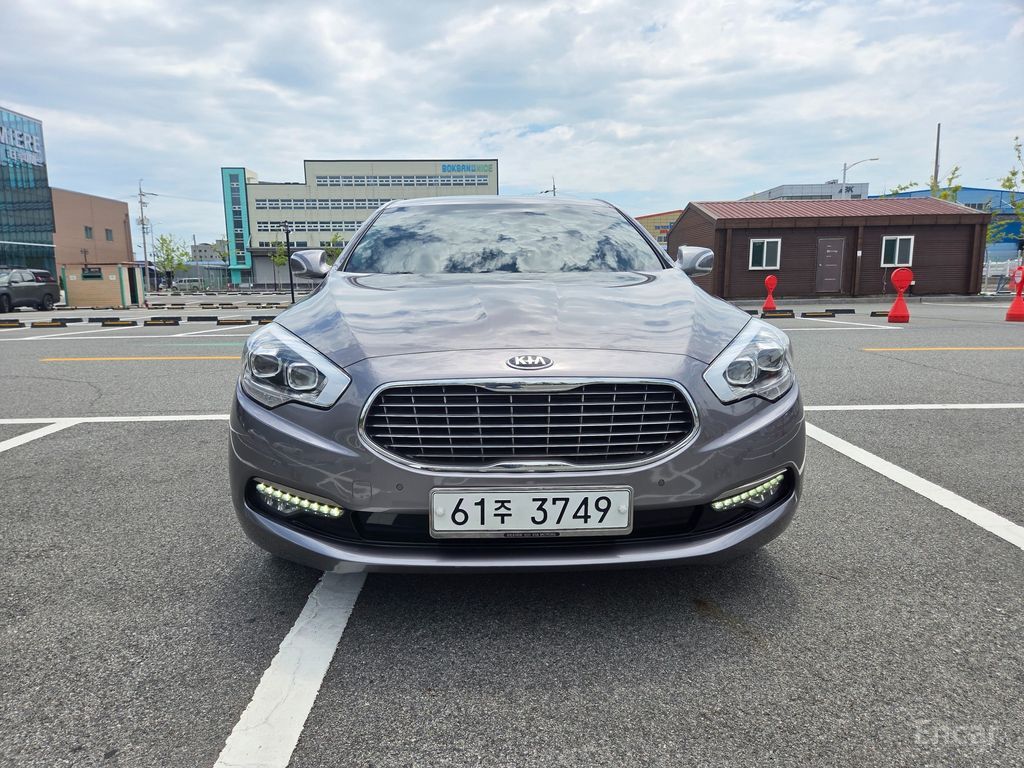 Kia K9