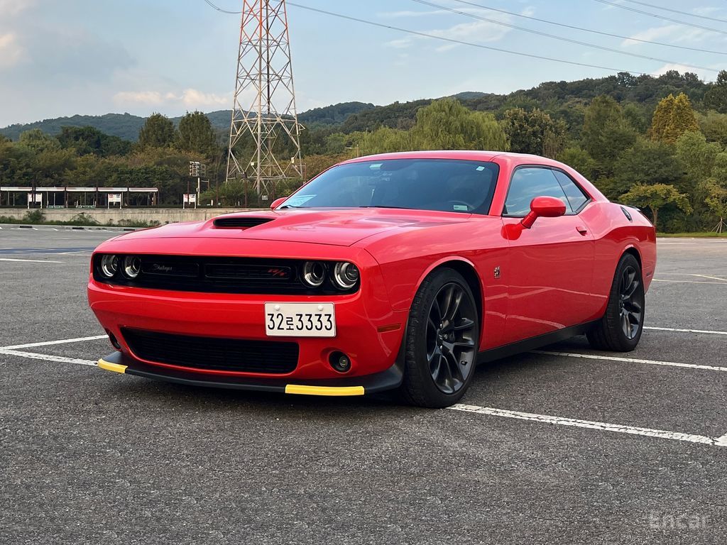Dodge Challenger