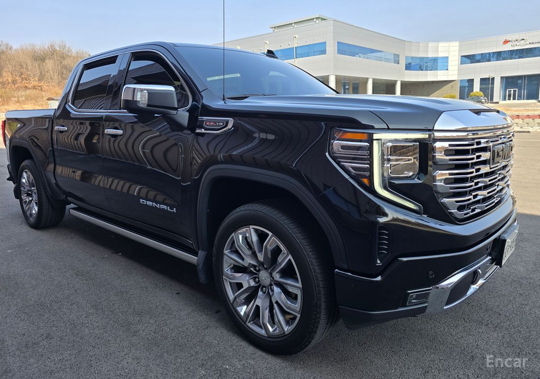 GMC Sierra