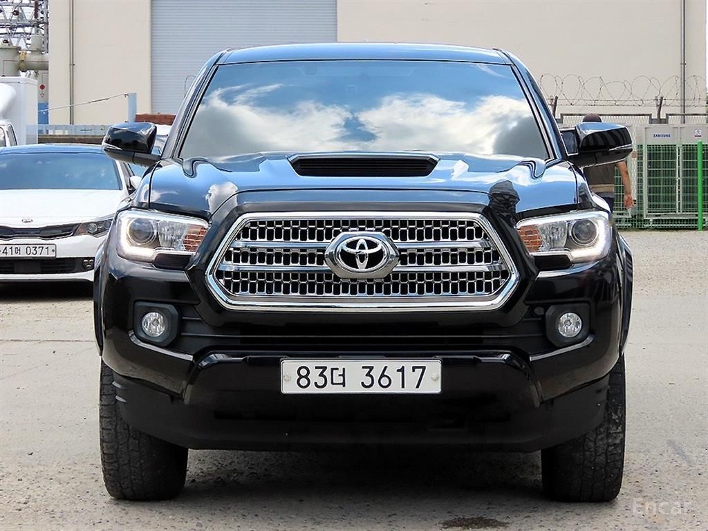 Toyota Tacoma
