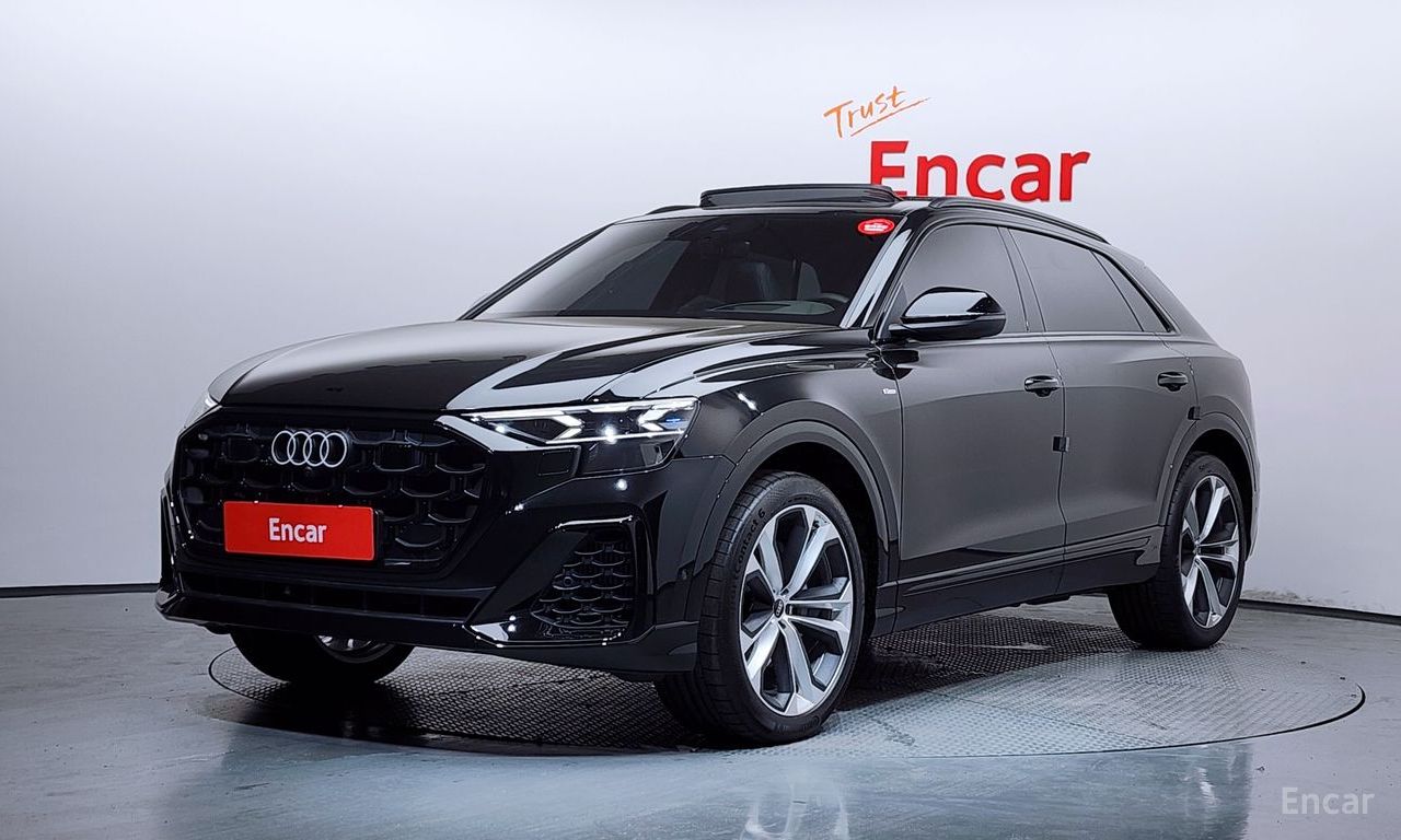Audi Q8