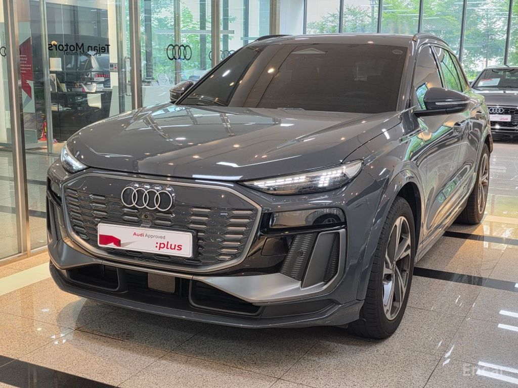 Audi Q6 e-tron