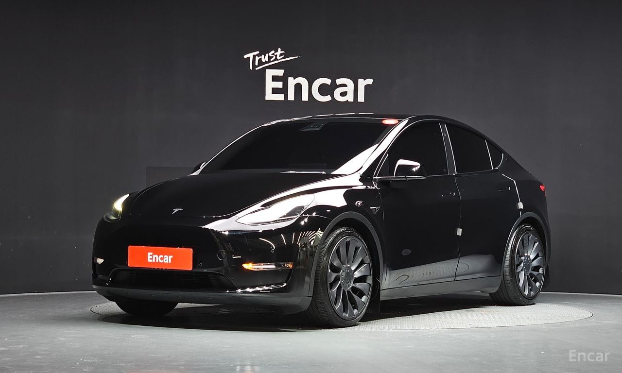 Tesla Model Y